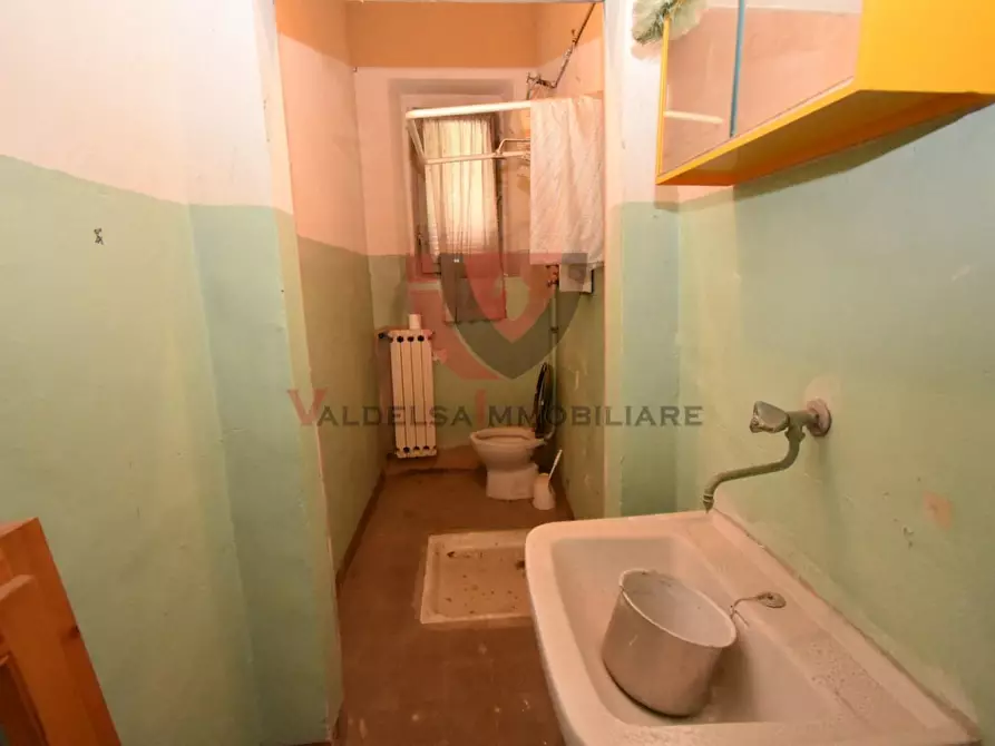 Immagine 20 di Villa in vendita  a Castellina In Chianti