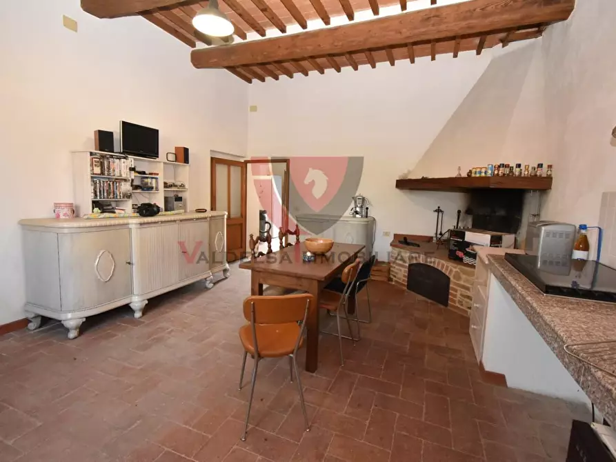 Immagine 34 di Villa in vendita  a Castellina In Chianti