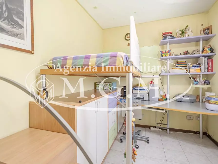 Immagine 17 di Appartamento in vendita  a Bientina