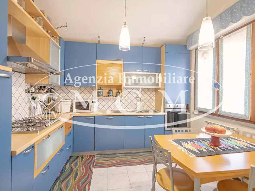 Immagine 11 di Appartamento in vendita  a Bientina