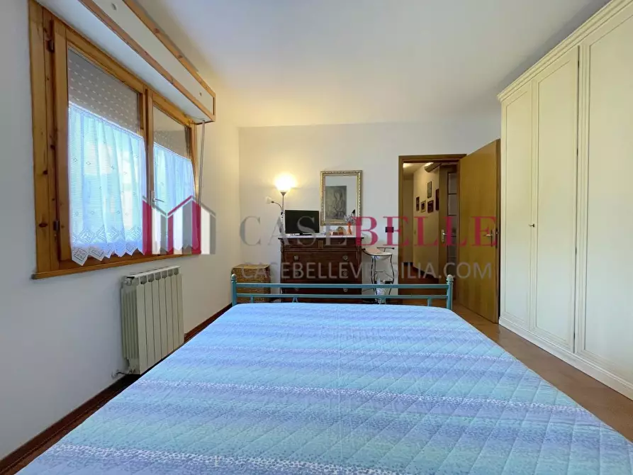 Immagine 17 di Appartamento in vendita  a Camaiore
