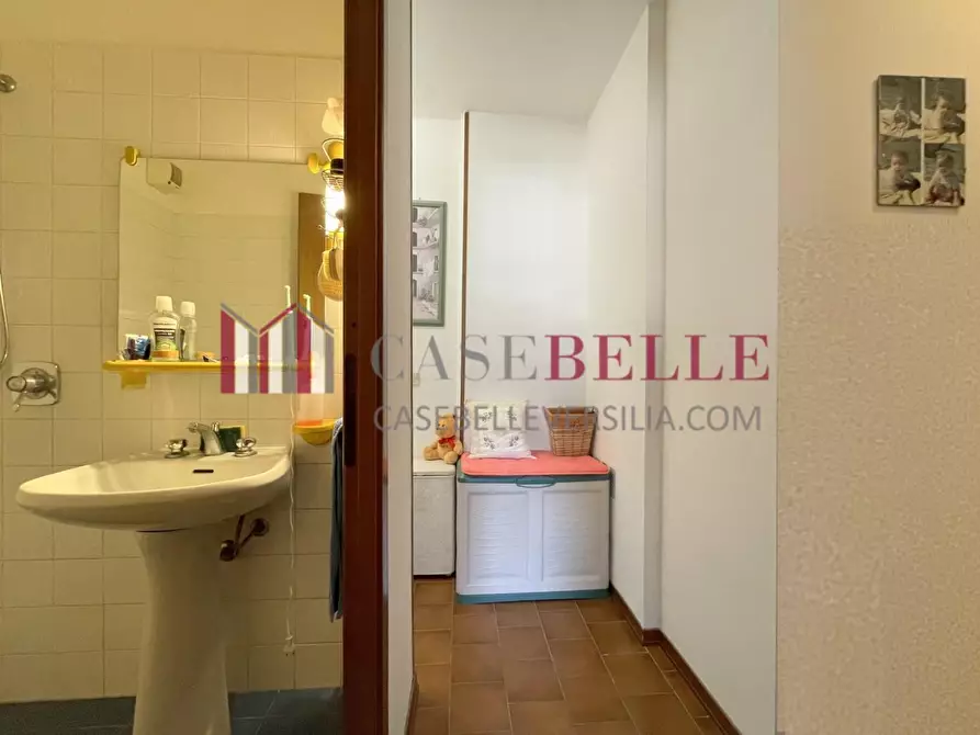 Immagine 25 di Appartamento in vendita  a Camaiore