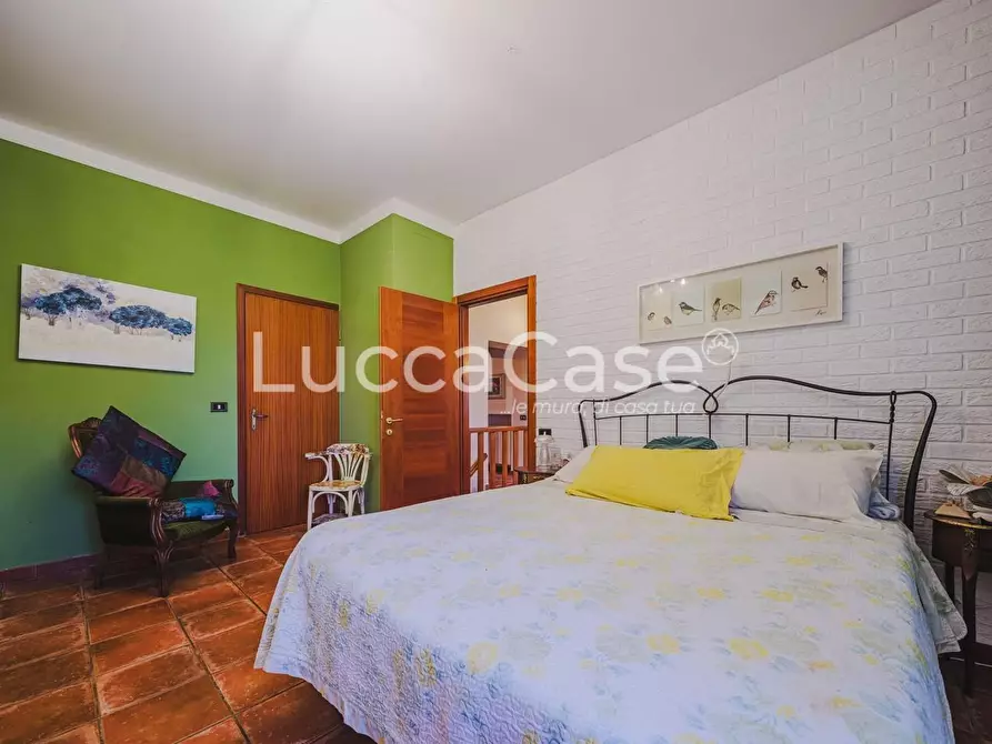 Immagine 23 di Rustico / casale in vendita  a Capannori