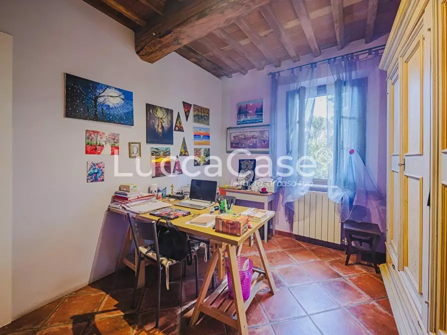 Immagine 31 di Rustico / casale in vendita  a Capannori