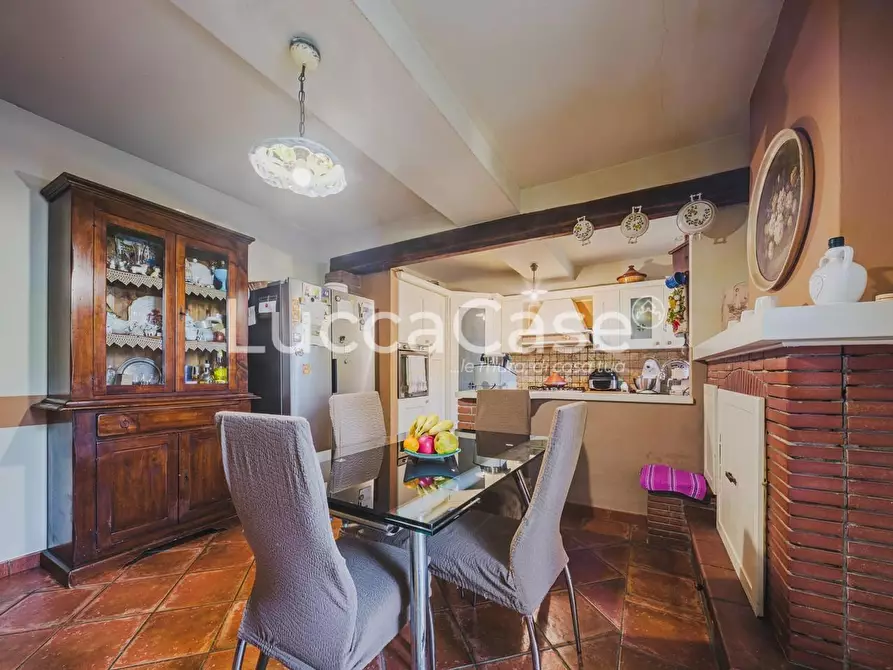 Immagine 13 di Rustico / casale in vendita  a Capannori