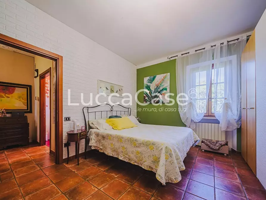 Immagine 22 di Rustico / casale in vendita  a Capannori