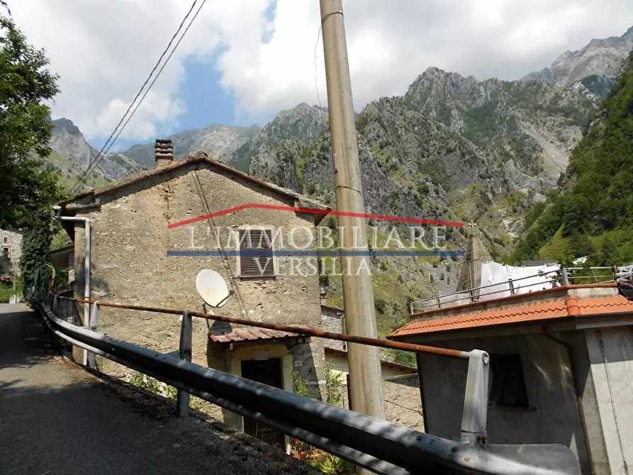 Immagine 26 di Casa bifamiliare in vendita  a Massa