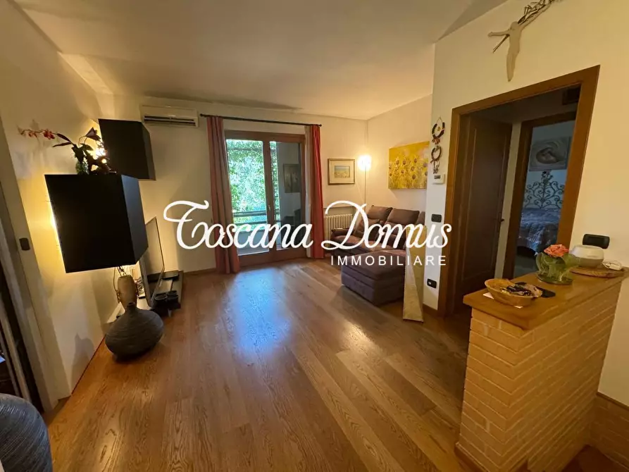 Immagine 7 di Appartamento in vendita  a Siena