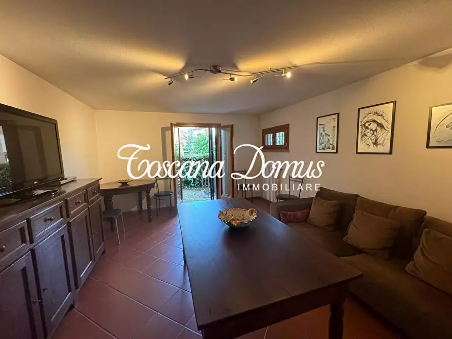 Immagine 23 di Appartamento in vendita  a Siena