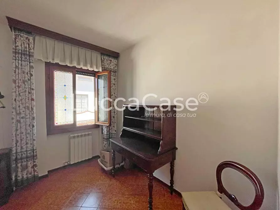 Immagine 12 di Casa quadrifamiliare in vendita  a Viareggio