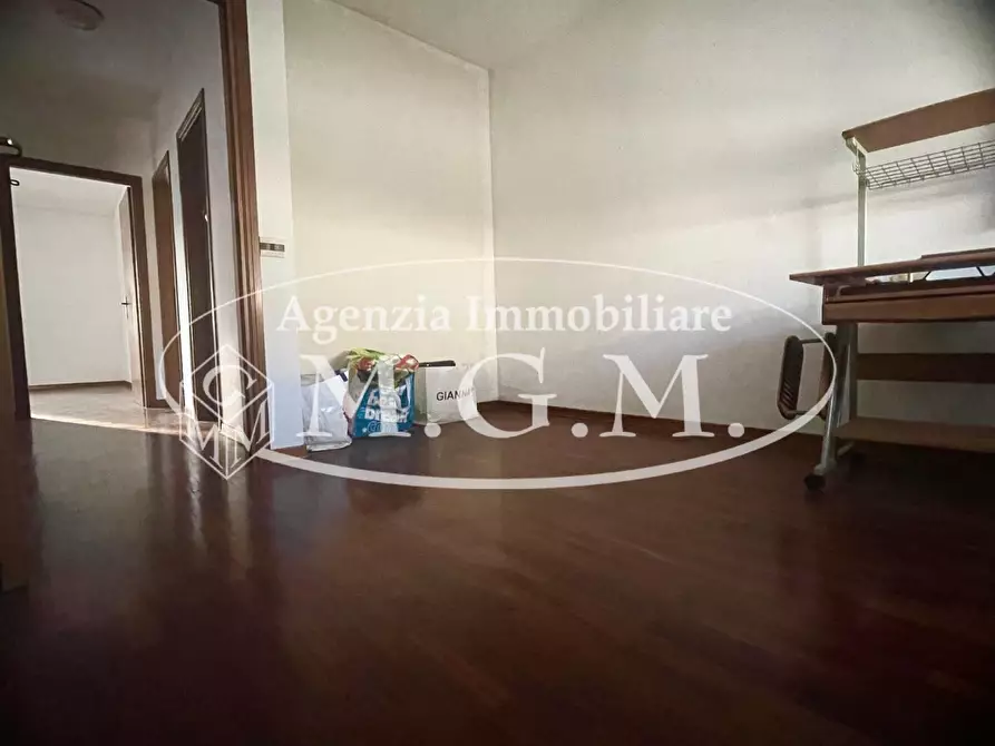 Immagine 14 di Appartamento in vendita  a Pontedera