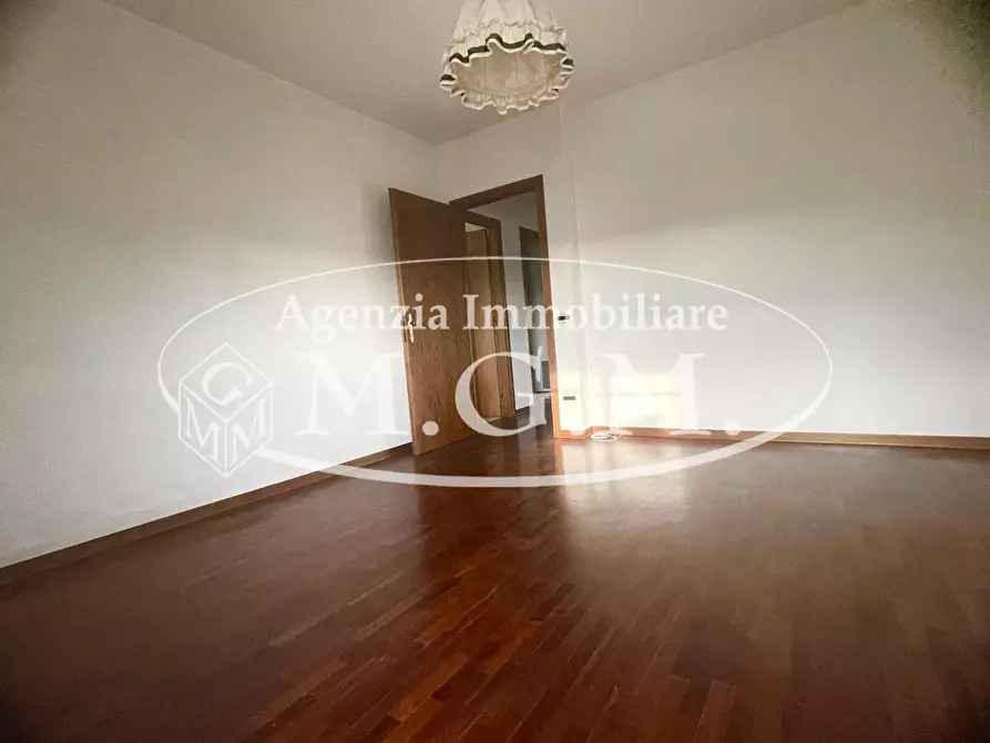 Immagine 13 di Appartamento in vendita  a Pontedera