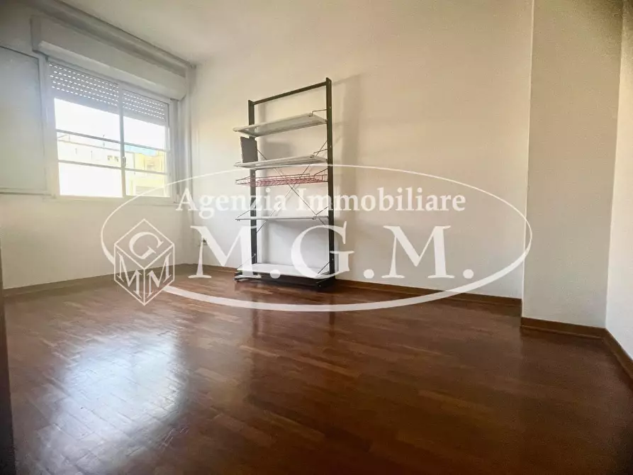 Immagine 11 di Appartamento in vendita  a Pontedera