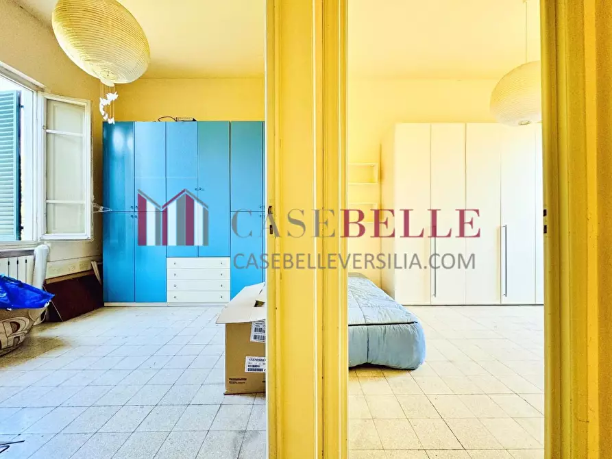 Immagine 22 di Villa in vendita  a Camaiore