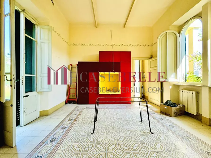 Immagine 13 di Villa in vendita  a Camaiore