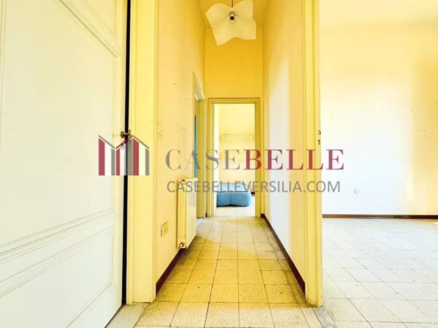 Immagine 20 di Villa in vendita  a Camaiore