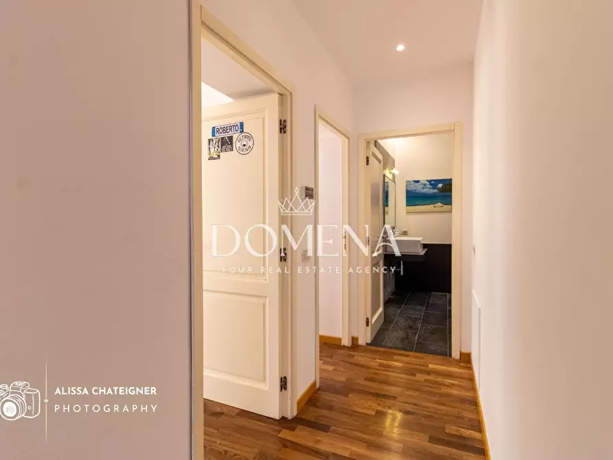 Immagine 8 di Appartamento in vendita  a Siena