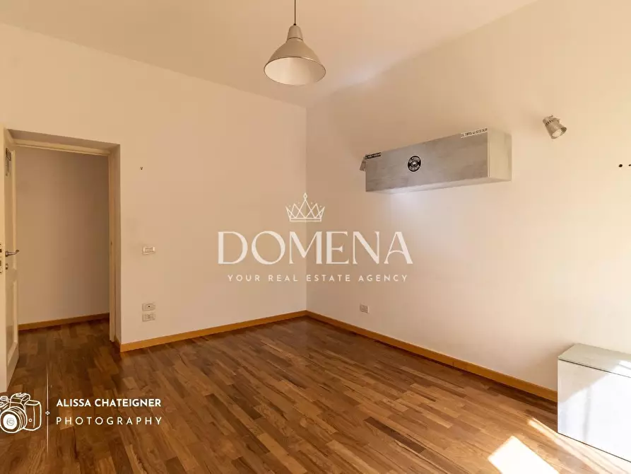 Immagine 15 di Appartamento in vendita  a Siena