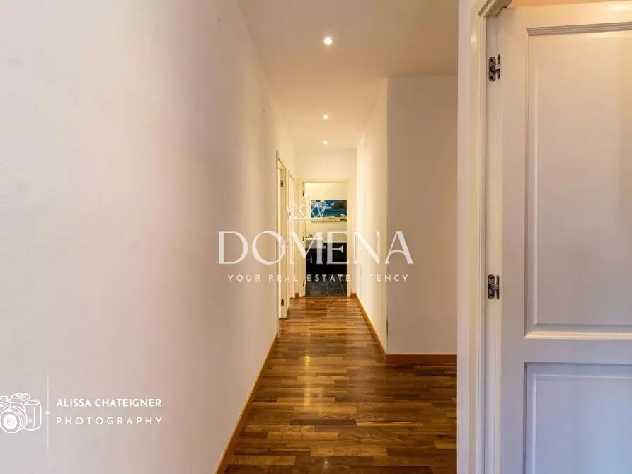 Immagine 18 di Appartamento in vendita  a Siena