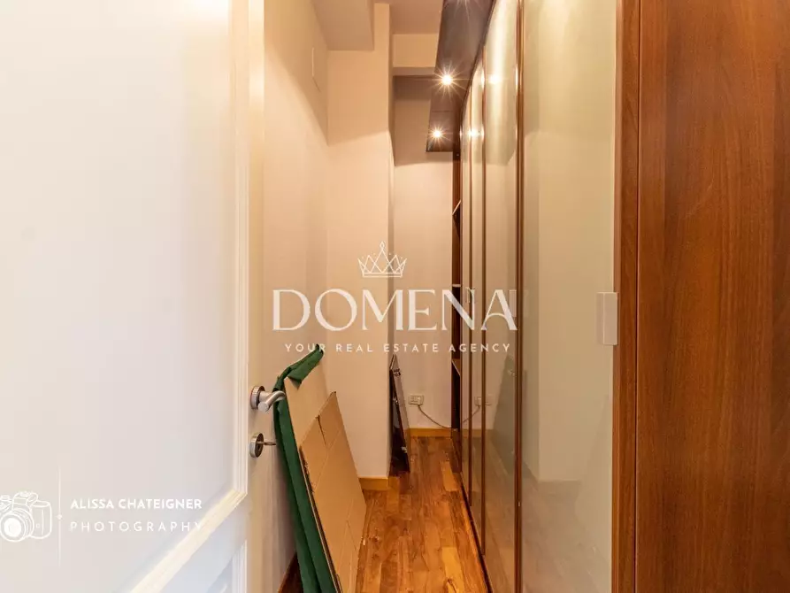 Immagine 17 di Appartamento in vendita  a Siena