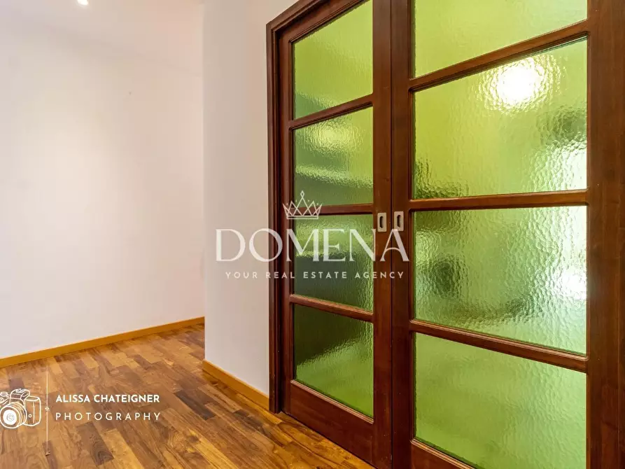 Immagine 4 di Appartamento in vendita  a Siena