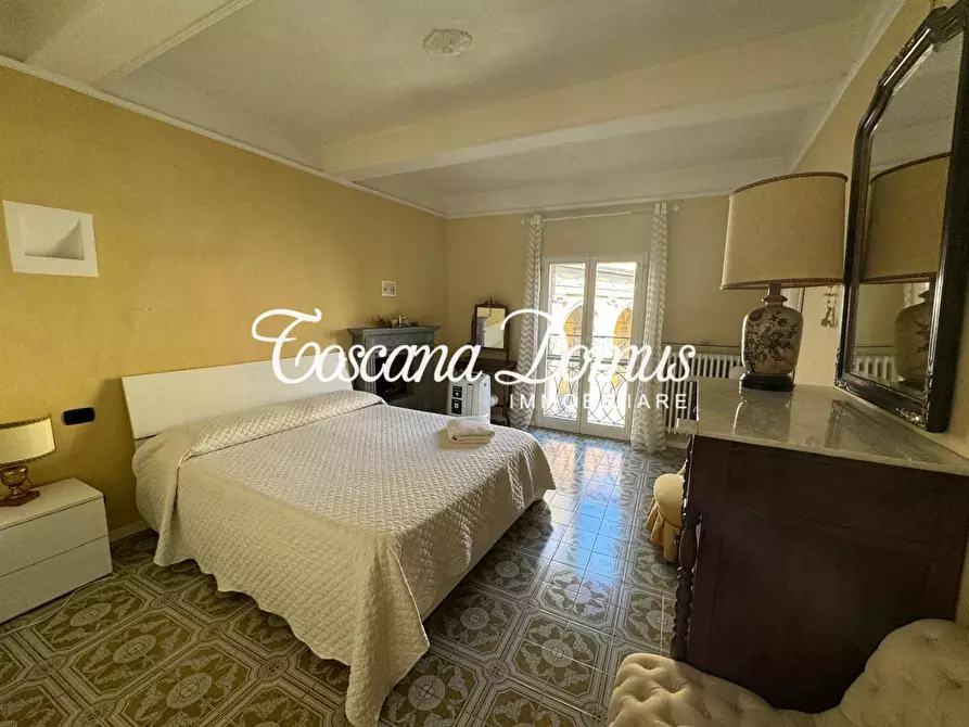 Immagine 27 di Appartamento in vendita  a Siena