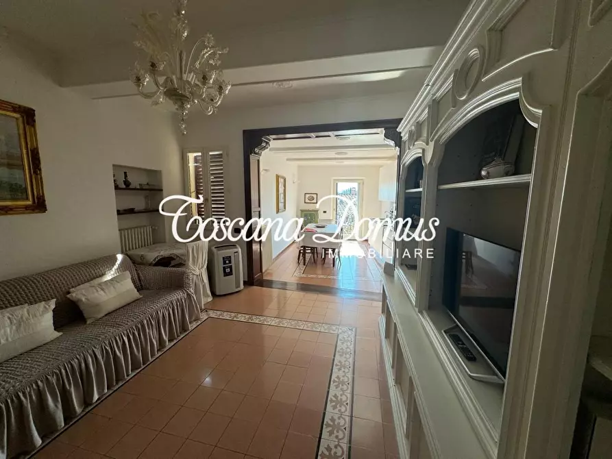 Immagine 3 di Appartamento in vendita  a Siena