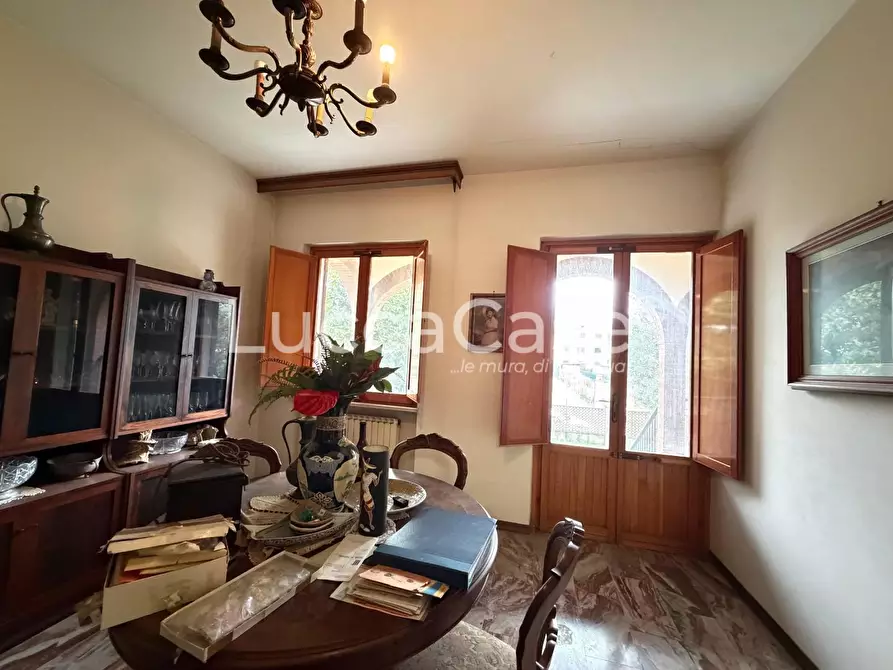 Immagine 30 di Villa in vendita  a Capannori