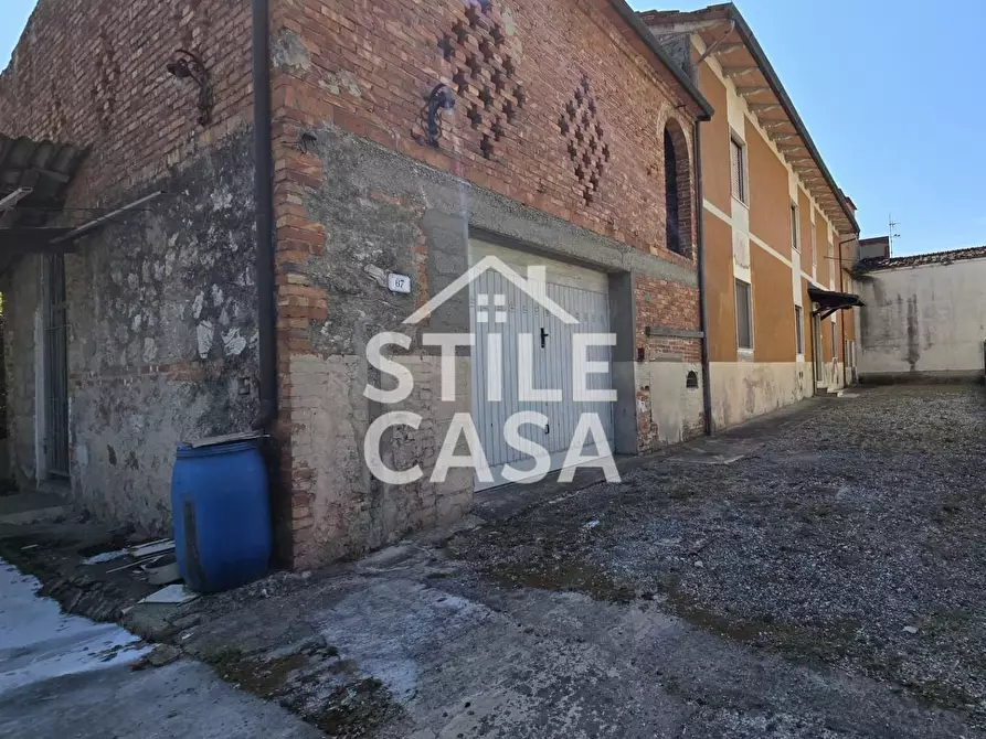 Immagine 10 di Casa semindipendente in vendita  a Castelfranco Di Sotto