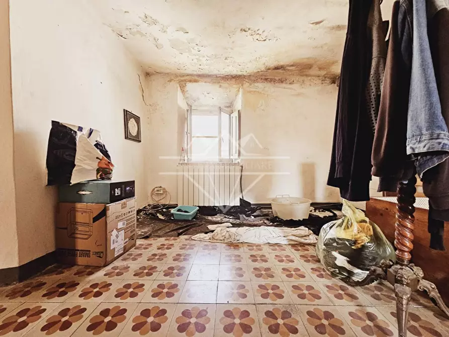 Immagine 11 di Terratetto in vendita  a Massa