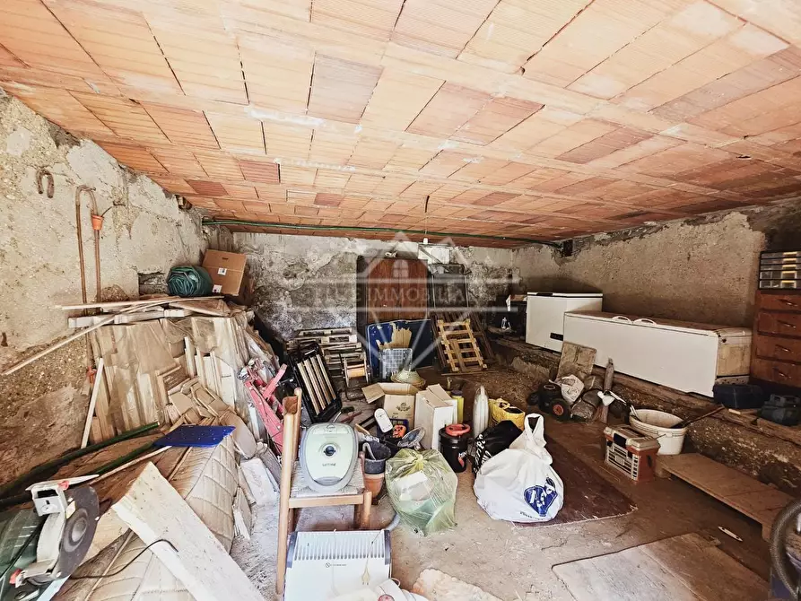 Immagine 18 di Terratetto in vendita  a Massa