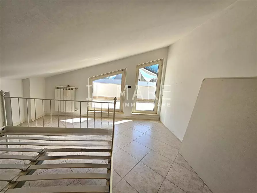 Immagine 18 di Appartamento in vendita  a Massa