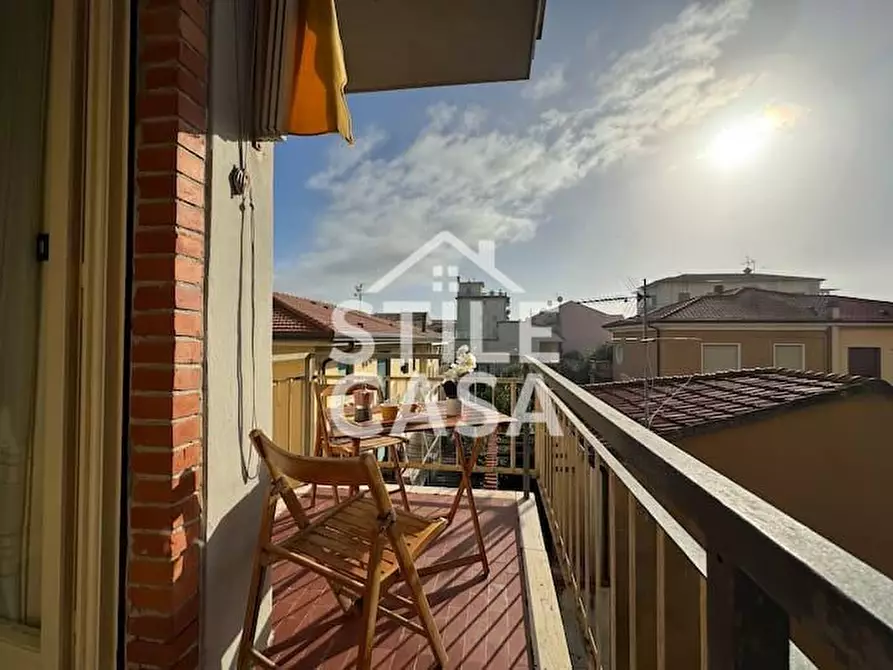 Immagine 4 di Appartamento in vendita  a Camaiore
