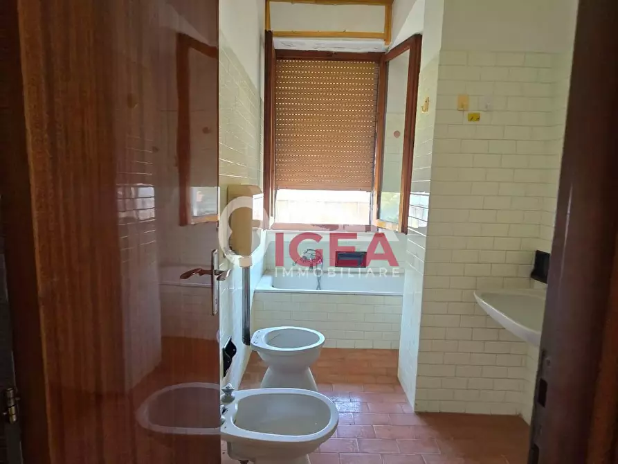 Immagine 12 di Appartamento in vendita  a Siena