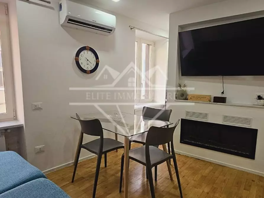 Immagine 3 di Appartamento in affitto  a Carrara