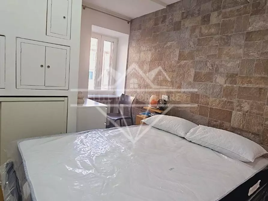 Immagine 10 di Appartamento in affitto  a Carrara