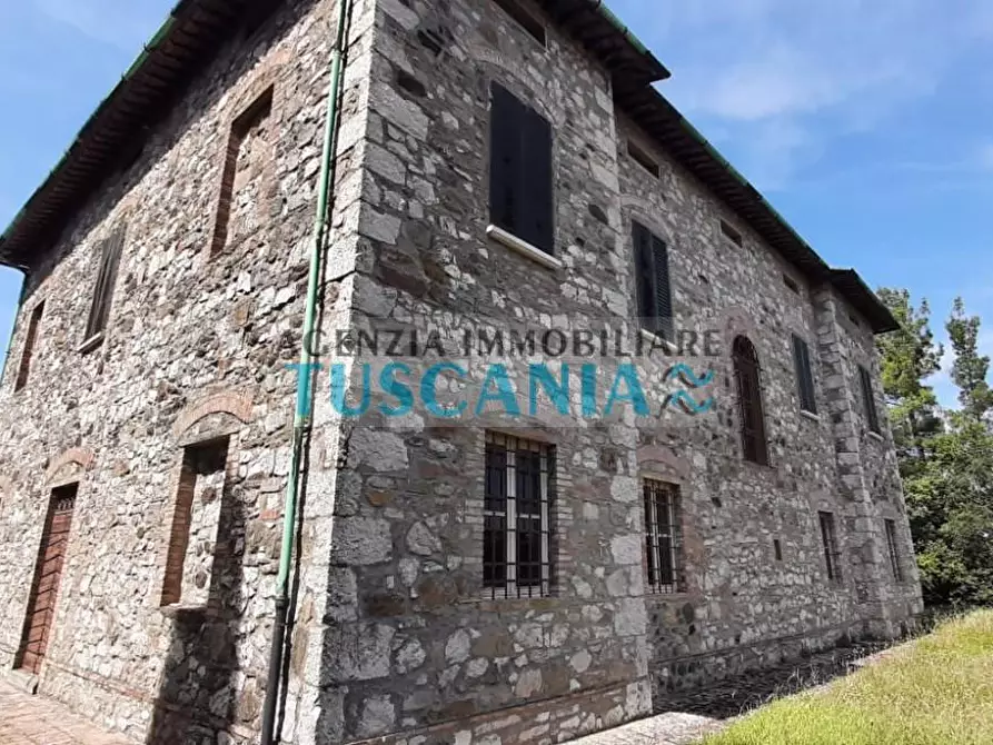 Immagine 7 di Casa colonica in vendita  a Pomarance
