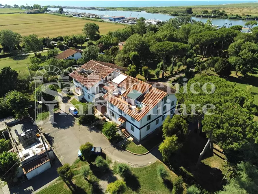 Immagine 1 di Casa indipendente in vendita  a Pisa