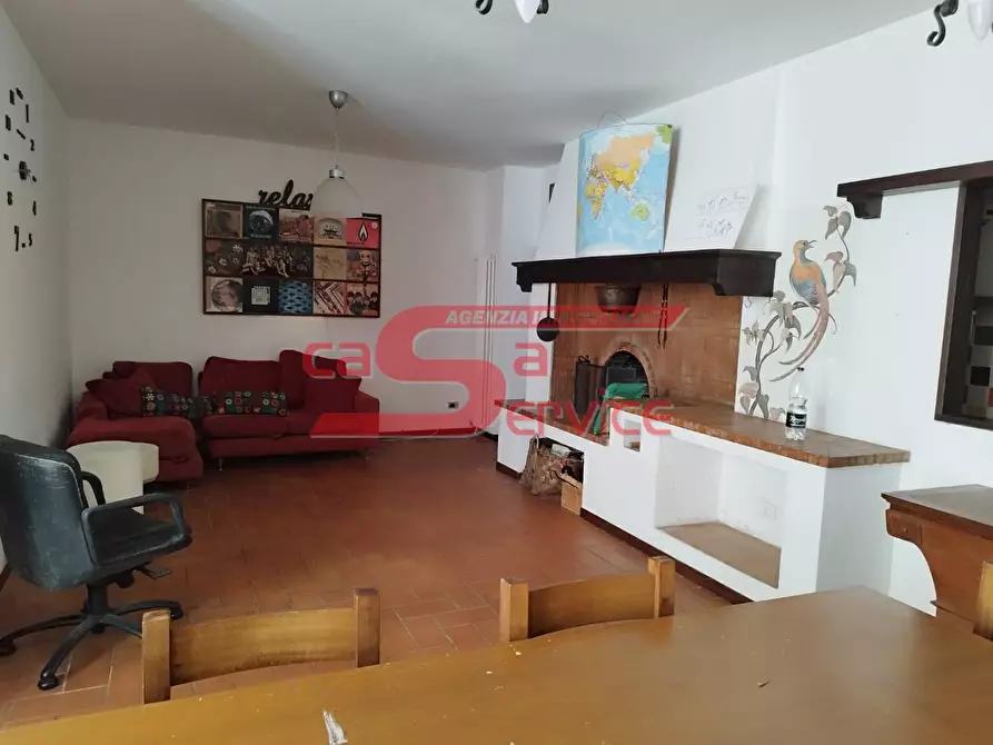 Immagine 18 di Appartamento in vendita  a Montecatini Terme