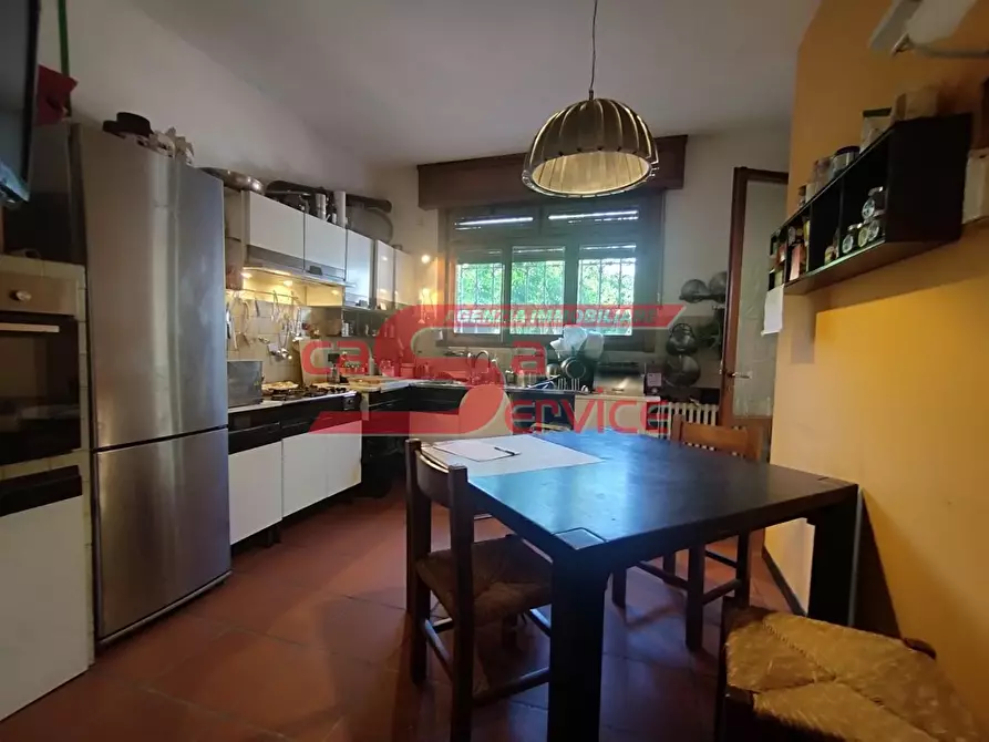 Immagine 8 di Appartamento in vendita  a Montecatini Terme