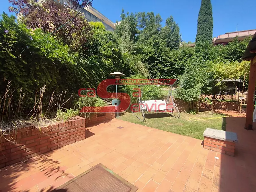 Immagine 2 di Appartamento in vendita  a Montecatini Terme