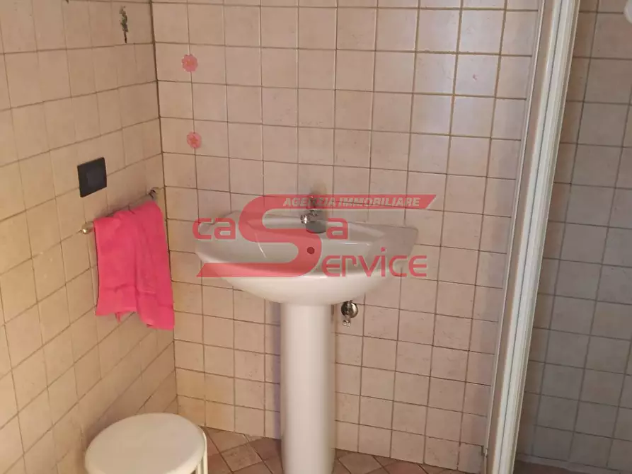 Immagine 19 di Casa indipendente in vendita  a Monsummano Terme