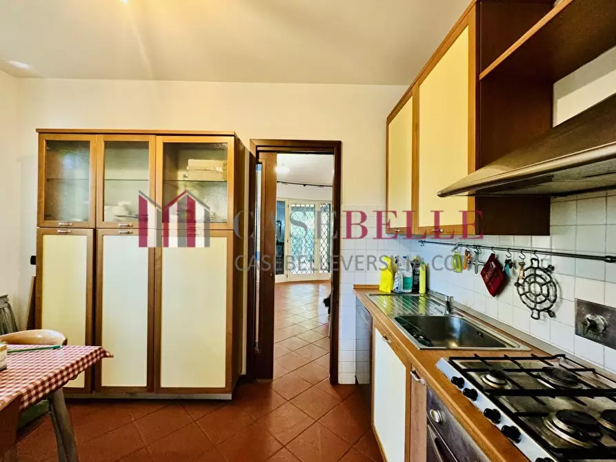 Immagine 7 di Casa indipendente in vendita  a Massa