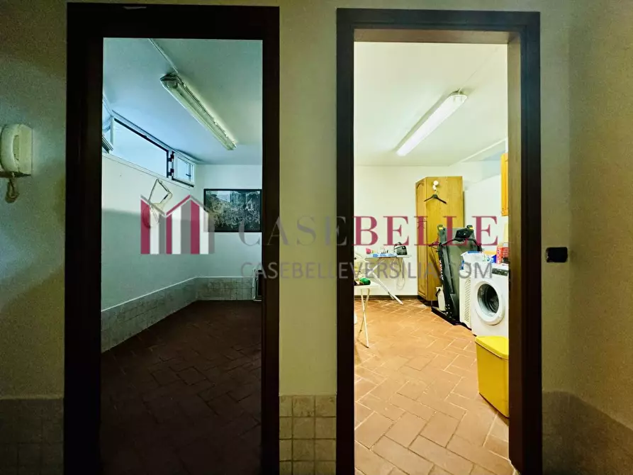 Immagine 40 di Casa indipendente in vendita  a Massa