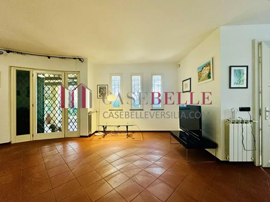 Immagine 3 di Casa indipendente in vendita  a Massa