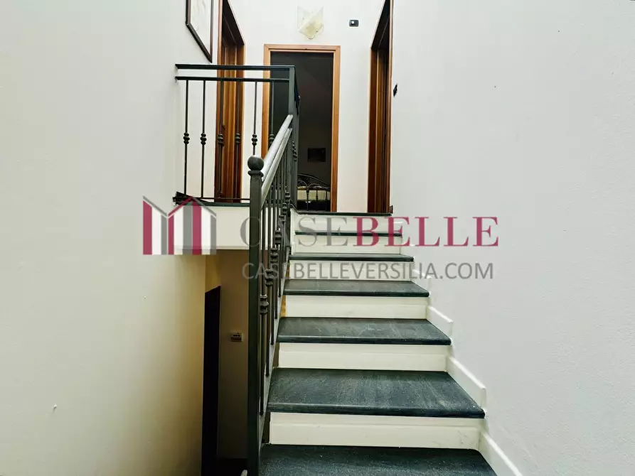 Immagine 19 di Casa indipendente in vendita  a Massa