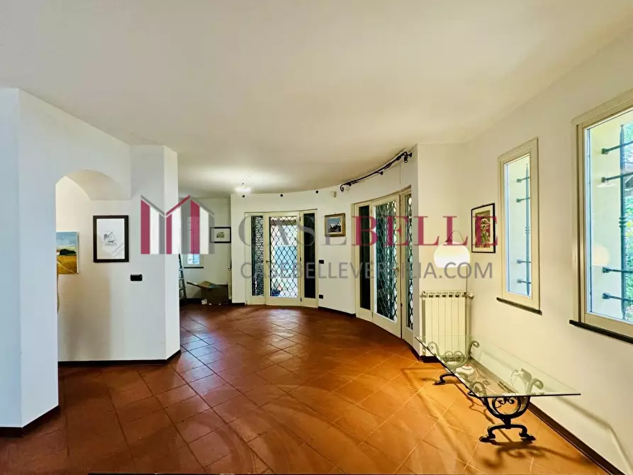 Immagine 4 di Casa indipendente in vendita  a Massa