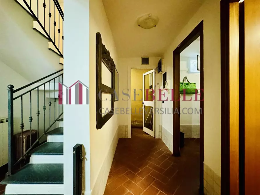 Immagine 41 di Casa indipendente in vendita  a Massa