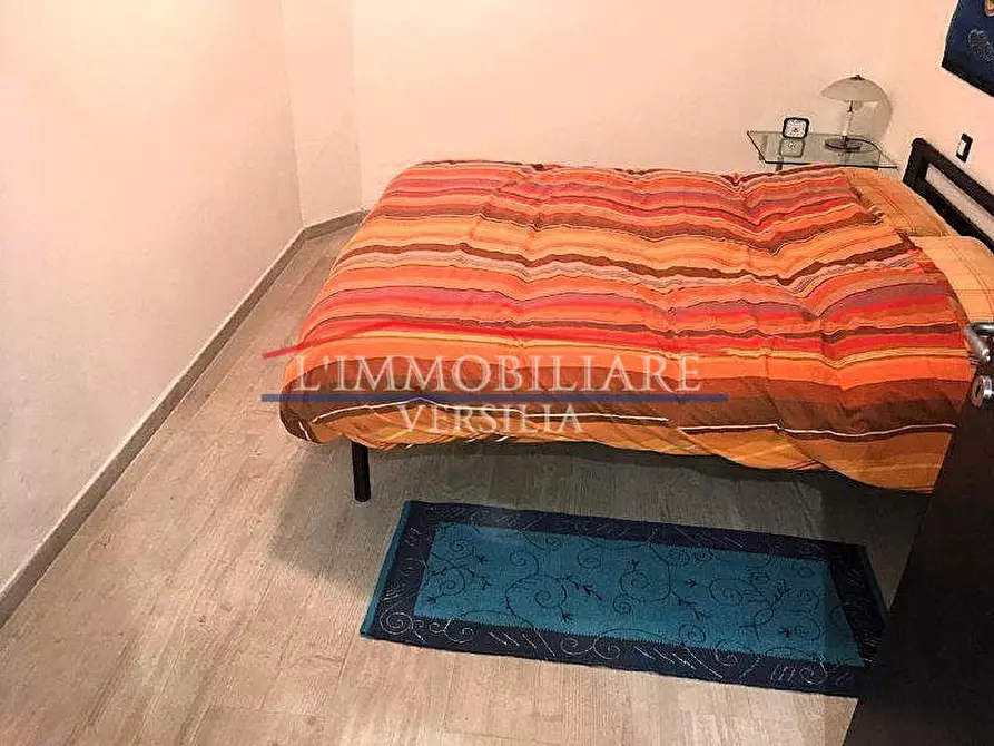 Immagine 8 di Appartamento in vendita  a Carrara