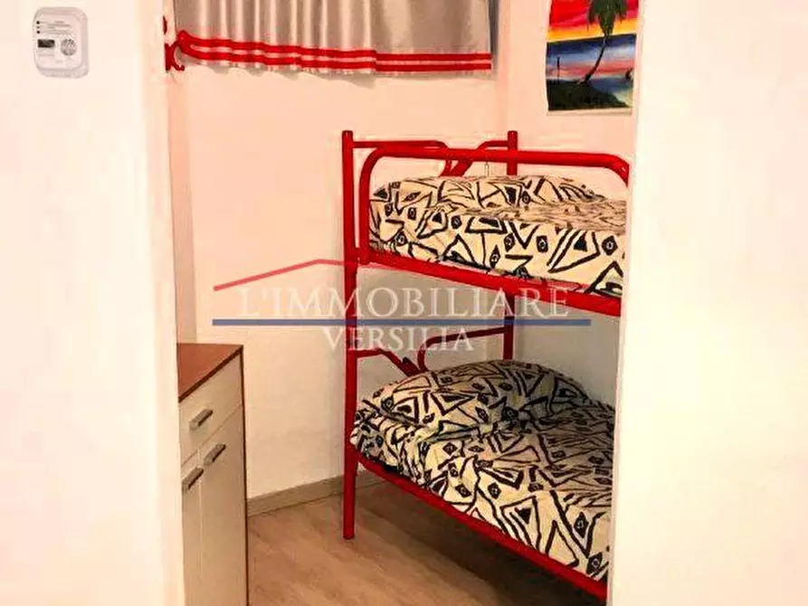 Immagine 13 di Appartamento in vendita  a Carrara